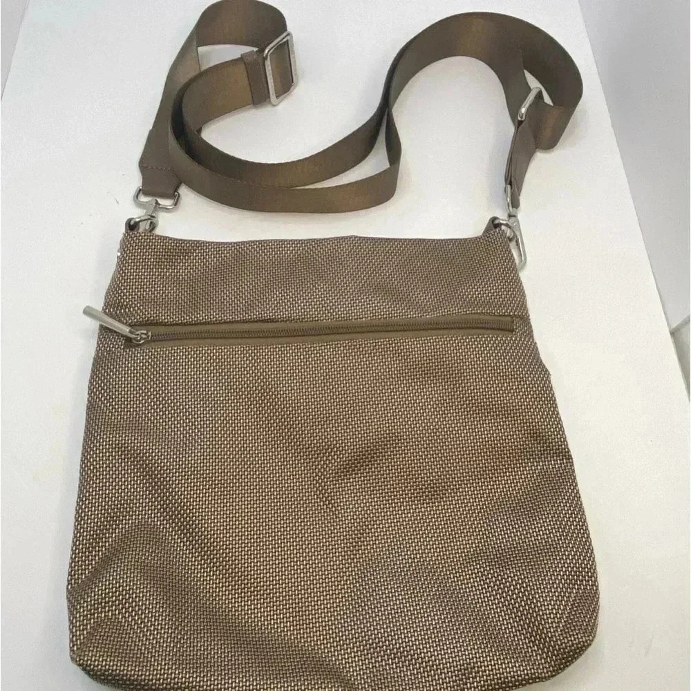 SURFEREY Woven Shoulder Bag was adjustable strap in excellent‎ condition